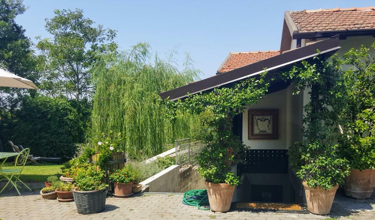 San Damiano al Colle La Terrazza Sui Vigneti-Rovescala Bed & Breakfast エクステリア 写真